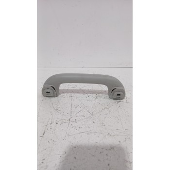 Recambio de asidero techo trasero derecho para hyundai i20 i (pb, pbt) 1.2 referencia OEM IAM 853421J000  