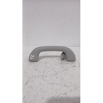 Recambio de asidero techo trasero izquierdo para hyundai i20 i (pb, pbt) 1.2 referencia OEM IAM 853421J000  