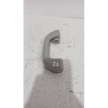 Recambio de asidero techo trasero izquierdo para hyundai i20 i (pb, pbt) 1.2 referencia OEM IAM 853421J000  