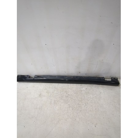 Recambio de faldon lateral para mercedes-benz clase e (w211) e 280 cdi (211.020) referencia OEM IAM A2116980454  