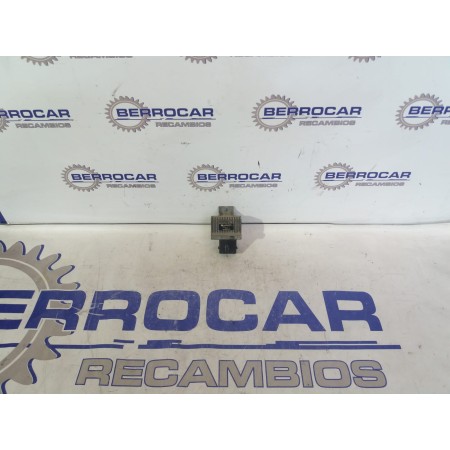 Recambio de caja precalentamiento para peugeot 206 berlina 1.9 diesel referencia OEM IAM 964046980  