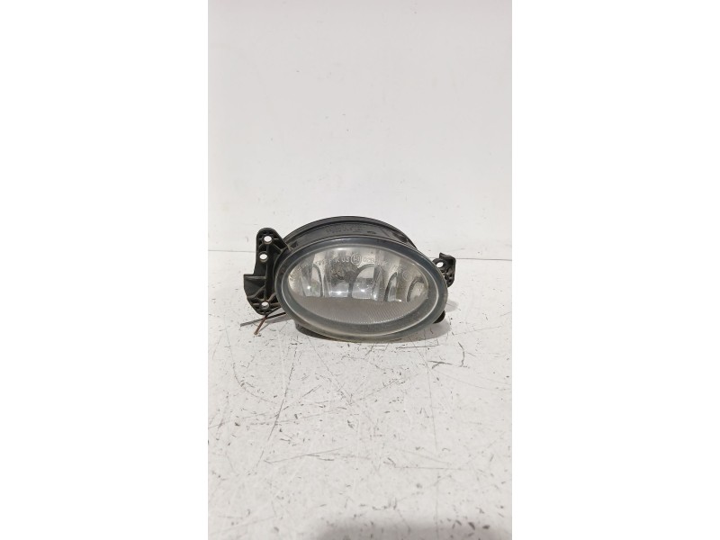Recambio de faro antiniebla derecho para mercedes-benz clase e (w211) e 280 cdi (211.020) referencia OEM IAM A1698201656  