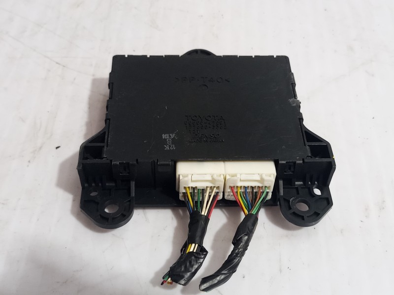 Recambio de modulo electronico para toyota prius (nhw20) basis referencia OEM IAM 8865047051  