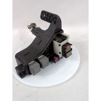 CAJA RELES / FUSIBLES PA66PPE 
