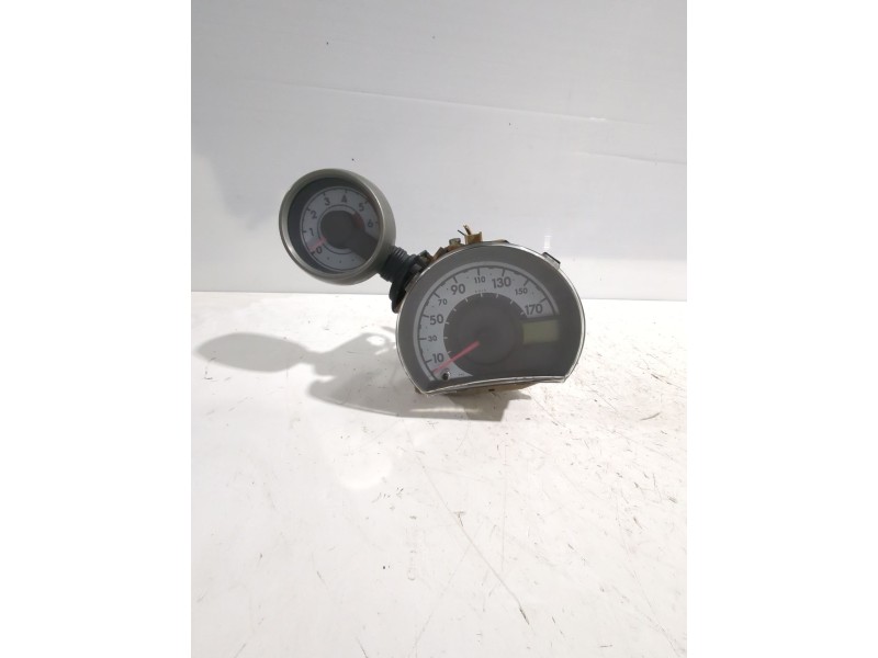 Recambio de cuadro instrumentos para peugeot 107 (pm_, pn_) 1.4 hdi referencia OEM IAM H03657  