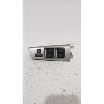 Recambio de mando elevalunas delantero izquierdo para toyota corolla (_e12_) 2.0 d-4d (cde120r_, cde120l_) referencia OEM IAM 84