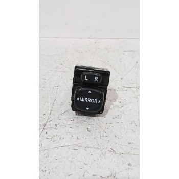 Recambio de mando retrovisor para toyota corolla (_e12_) 2.0 d-4d (cde120r_, cde120l_) referencia OEM IAM 183574  