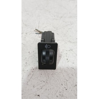 Recambio de mando luces para toyota corolla (_e12_) 2.0 d-4d (cde120r_, cde120l_) referencia OEM IAM 8415202021  