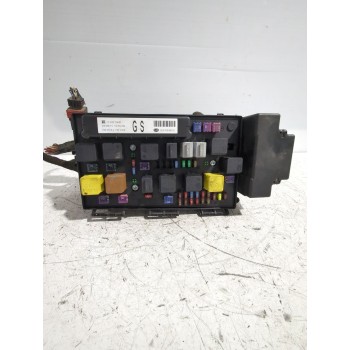 CAJA RELES / FUSIBLES 13206746M 