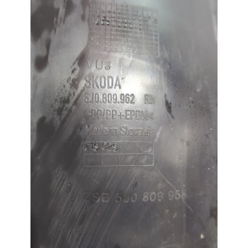 Recambio de paso rueda delantero derecho para skoda fabia ii (542) 1.2 referencia OEM IAM 5J0809962RH/5J0809958  