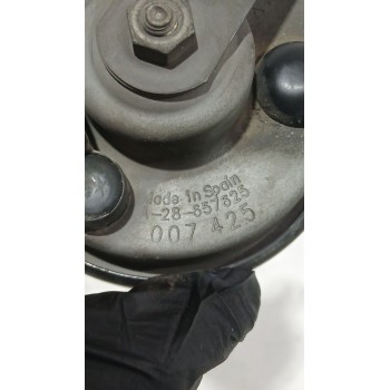 Recambio de claxon para toyota corolla (_e12_) 2.0 d-4d (cde120r_, cde120l_) referencia OEM IAM A28657625  