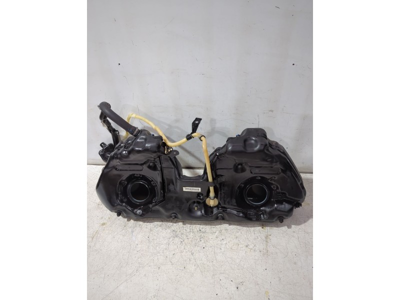Recambio de deposito combustible para mercedes-benz clase e (w211) e 280 cdi (211.020) referencia OEM IAM 2114701102  
