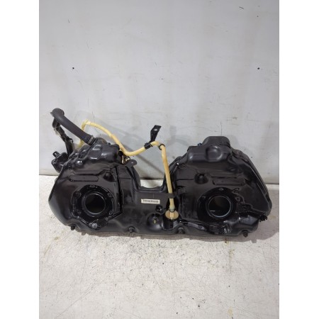 Recambio de deposito combustible para mercedes-benz clase e (w211) e 280 cdi (211.020) referencia OEM IAM 2114701102  