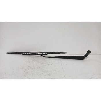 Recambio de brazo limpia delantero izquierdo para toyota corolla (_e12_) 2.0 d-4d (cde120r_, cde120l_) referencia OEM IAM 852210