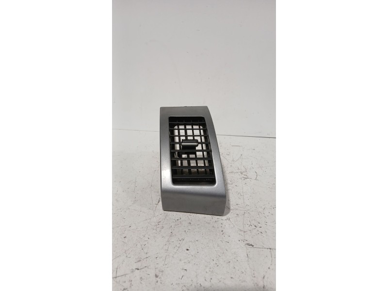 Recambio de rejilla aireadora para peugeot 4007 (vu_, vv_) 2.2 hdi referencia OEM IAM 8030A024ZZ  