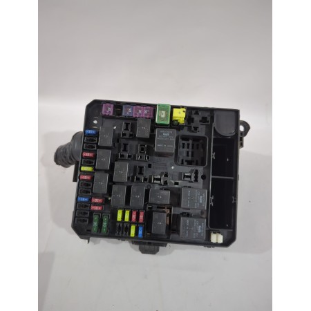 Recambio de caja reles / fusibles para peugeot 4007 (vu_, vv_) 2.2 hdi referencia OEM IAM 6500FY / PR06102000  