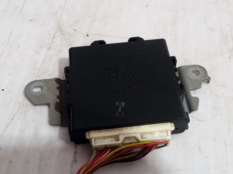 Recambio de modulo electronico para toyota prius (nhw20) basis referencia OEM IAM 8999047023  