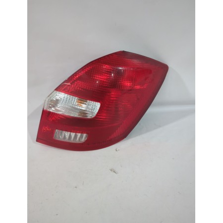 Recambio de piloto trasero derecho para skoda fabia ii (542) 1.2 referencia OEM IAM 5J6945112  