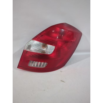 Recambio de piloto trasero derecho para skoda fabia ii (542) 1.2 referencia OEM IAM 5J6945112  