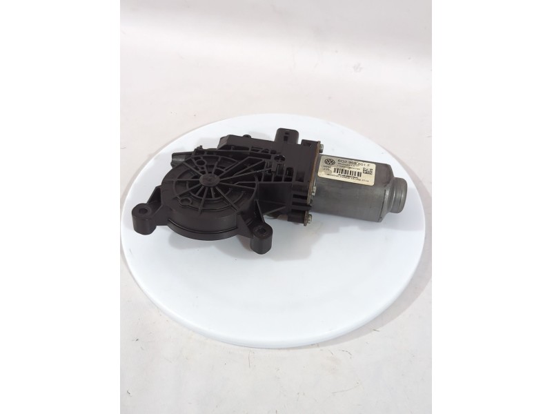 Recambio de motor elevalunas delantero derecho para skoda fabia ii (542) 1.2 referencia OEM IAM 6Q2959801F  