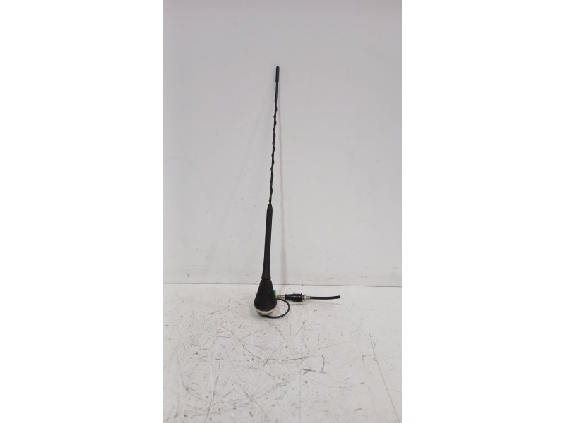 Recambio de antena para skoda fabia ii (542) 1.2 referencia OEM IAM 1J0035501C  