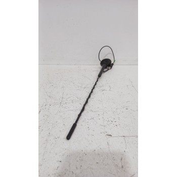 Recambio de antena para skoda fabia ii (542) 1.2 referencia OEM IAM 1J0035501C  
