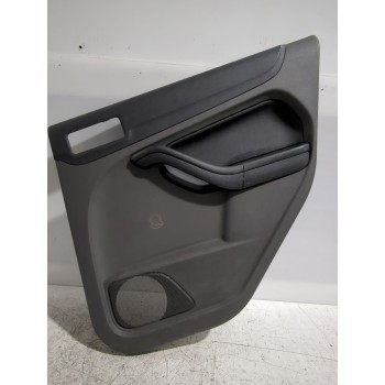 GUARNECIDO PUERTA TRASERA DERECHA 4M51A27406B 