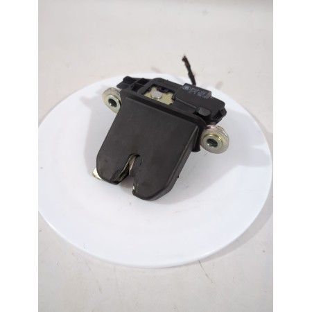 Recambio de cerradura maletero / porton para skoda fabia ii (542) 1.2 referencia OEM IAM 5J0827501D  