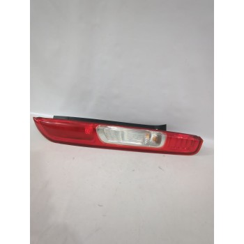 PILOTO TRASERO DERECHO 1420450 