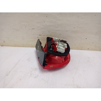 Recambio de piloto trasero derecho para volkswagen passat berlina (3b3) advance referencia OEM IAM 3B5945096AE  