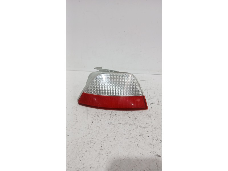 Recambio de piloto trasero derecho para ford focus ii (da_, hcp, dp) 1.6 referencia OEM IAM 5M5115K272AA  