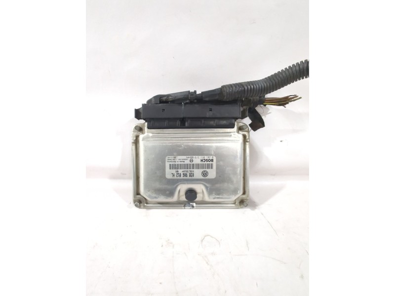 Recambio de centralita motor uce para volkswagen polo iv (9n_, 9a_) 1.9 sdi referencia OEM IAM 038906012HL  