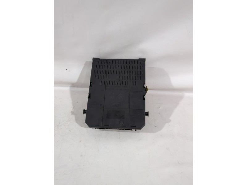 Recambio de caja reles / fusibles para peugeot 308 i (4a_, 4c_) 1.6 hdi referencia OEM IAM 281164872 / 281197595  