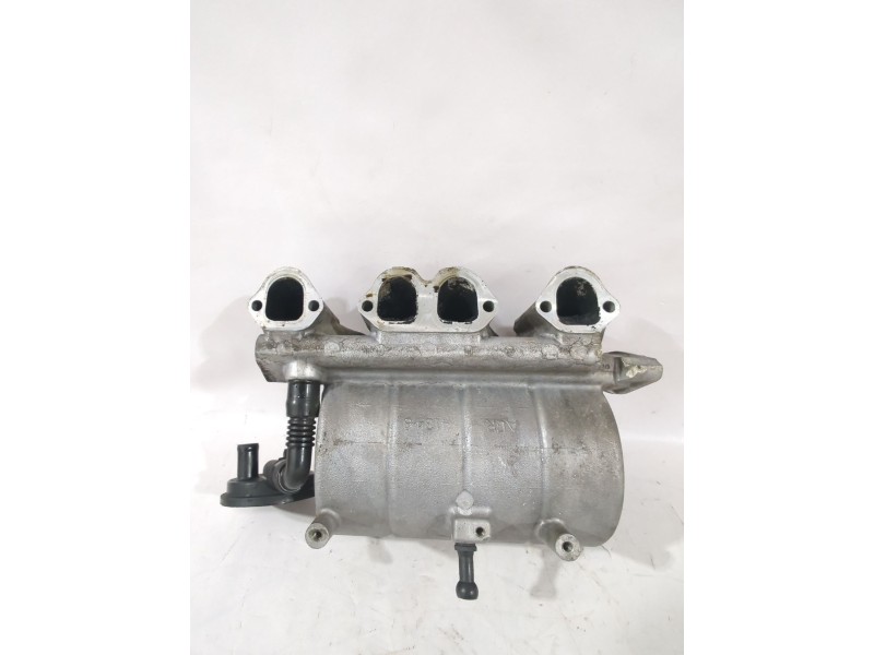 Recambio de colector admision para volkswagen polo iv (9n_, 9a_) 1.9 sdi referencia OEM IAM 038129711CA / 038129713BE  