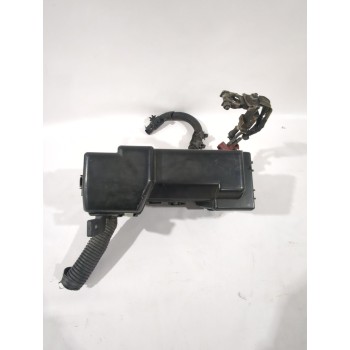Recambio de caja reles / fusibles para peugeot 107 (pm_, pn_) 1.4 hdi referencia OEM IAM 6545H1 / 5014P01  
