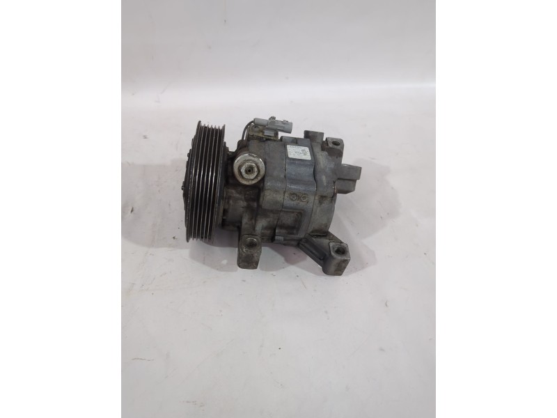 Recambio de compresor aire acondicionado para peugeot 107 (pm_, pn_) 1.4 hdi referencia OEM IAM 6453RK / 883100H020D  