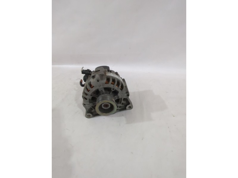 Recambio de alternador para peugeot 107 (pm_, pn_) 1.4 hdi referencia OEM IAM 5705NC / TG9B067  