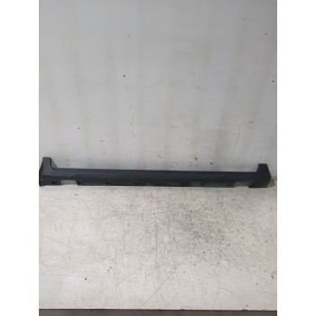 Recambio de faldon lateral para mg zs suv (azs1) 1.5 vti referencia OEM IAM 11480752  