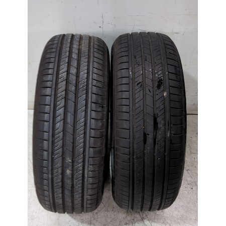Recambio de neumaticos para mg zs suv (azs1) 1.5 vti referencia OEM IAM 215/60R1695H  