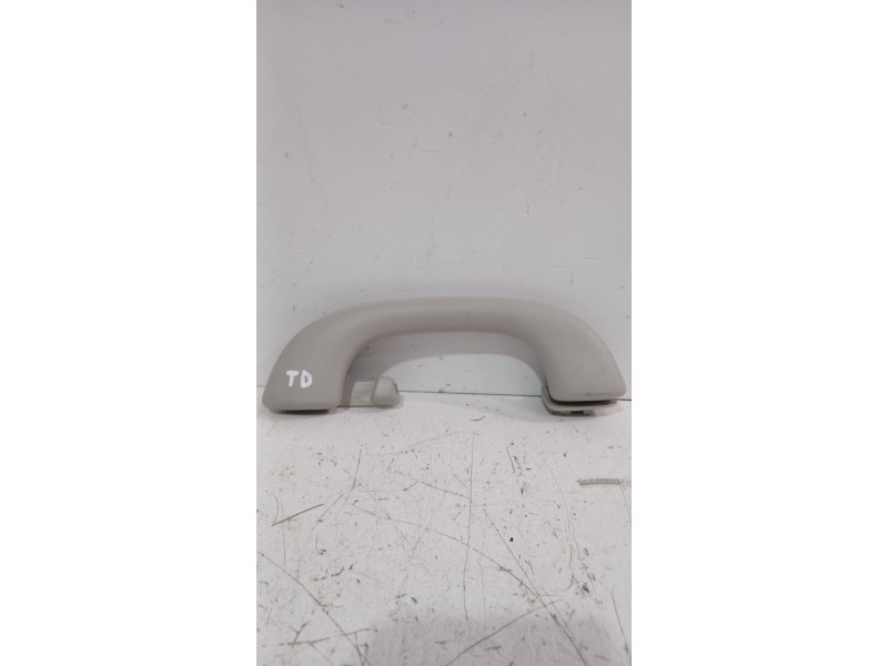 Recambio de asidero techo trasero derecho para peugeot 308 i (4a_, 4c_) 1.6 hdi referencia OEM IAM 9681334080  