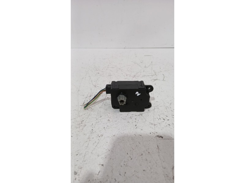 Recambio de motor apertura trampilla para peugeot 308 i (4a_, 4c_) 1.6 hdi referencia OEM IAM T1006419G  