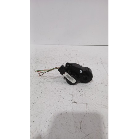 Recambio de motor apertura trampilla para peugeot 308 i (4a_, 4c_) 1.6 hdi referencia OEM IAM T1009914PA  