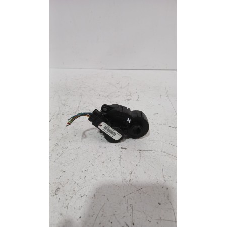 Recambio de motor apertura trampilla para peugeot 308 i (4a_, 4c_) 1.6 hdi referencia OEM IAM T1009914PA  