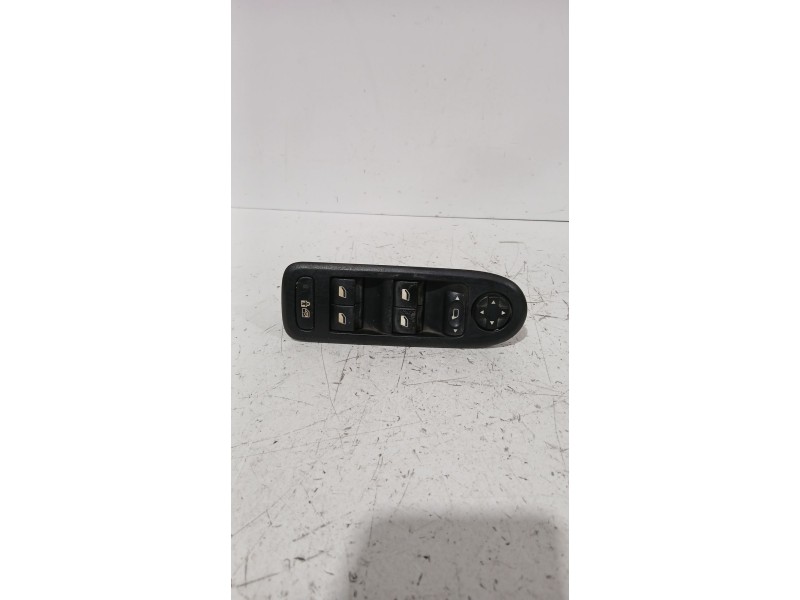 Recambio de mando elevalunas delantero izquierdo para peugeot 308 i (4a_, 4c_) 1.6 hdi referencia OEM IAM 96644915XT  