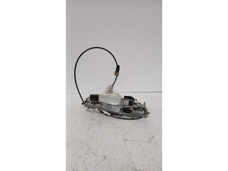 Recambio de cerradura puerta delantera izquierda para peugeot 308 i (4a_, 4c_) 1.6 hdi referencia OEM IAM 9800616680  