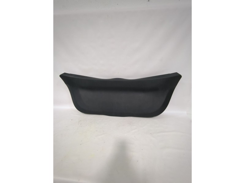 Recambio de guarnecido porton trasero para toyota yaris (_p13_) 1.5 (nsp131_) referencia OEM IAM 94584A094585A0  