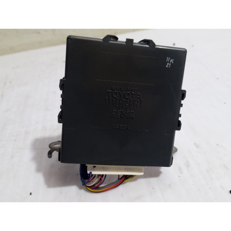 Recambio de modulo electronico para toyota prius (nhw20) basis referencia OEM IAM 8967047010  