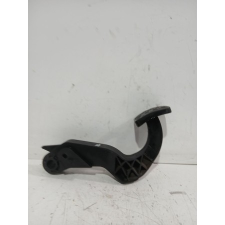 Recambio de pedal embrague para mercedes-benz clase a (w168) a 170 cdi (168.008) referencia OEM IAM 1682910001  