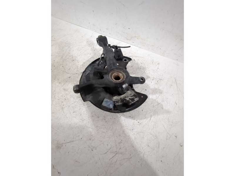 Recambio de mangueta delantera derecha para mercedes-benz clase a (w168) a 170 cdi (168.008) referencia OEM IAM 1683301720  