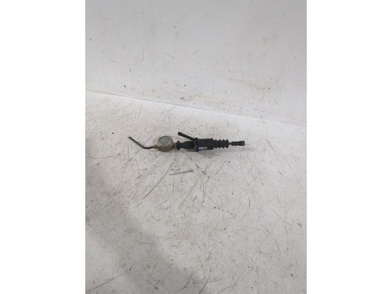 Recambio de bombin embrague para mercedes-benz clase a (w168) a 170 cdi (168.008) referencia OEM IAM 1682900412  